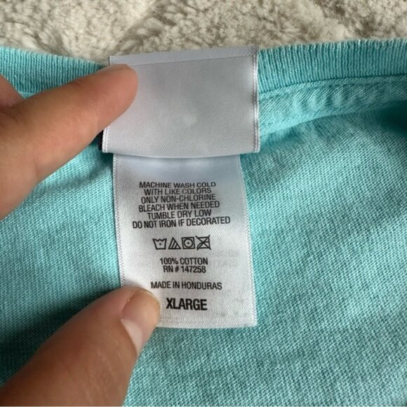 Simply Southern | Marine "Barefoot and Happy" T-shirt Tee | Size Extra Large - Picture 12 of 14